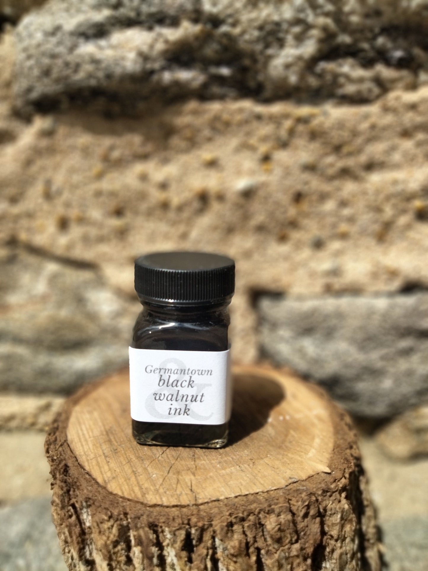 Botanical Ink From Indigo In Green